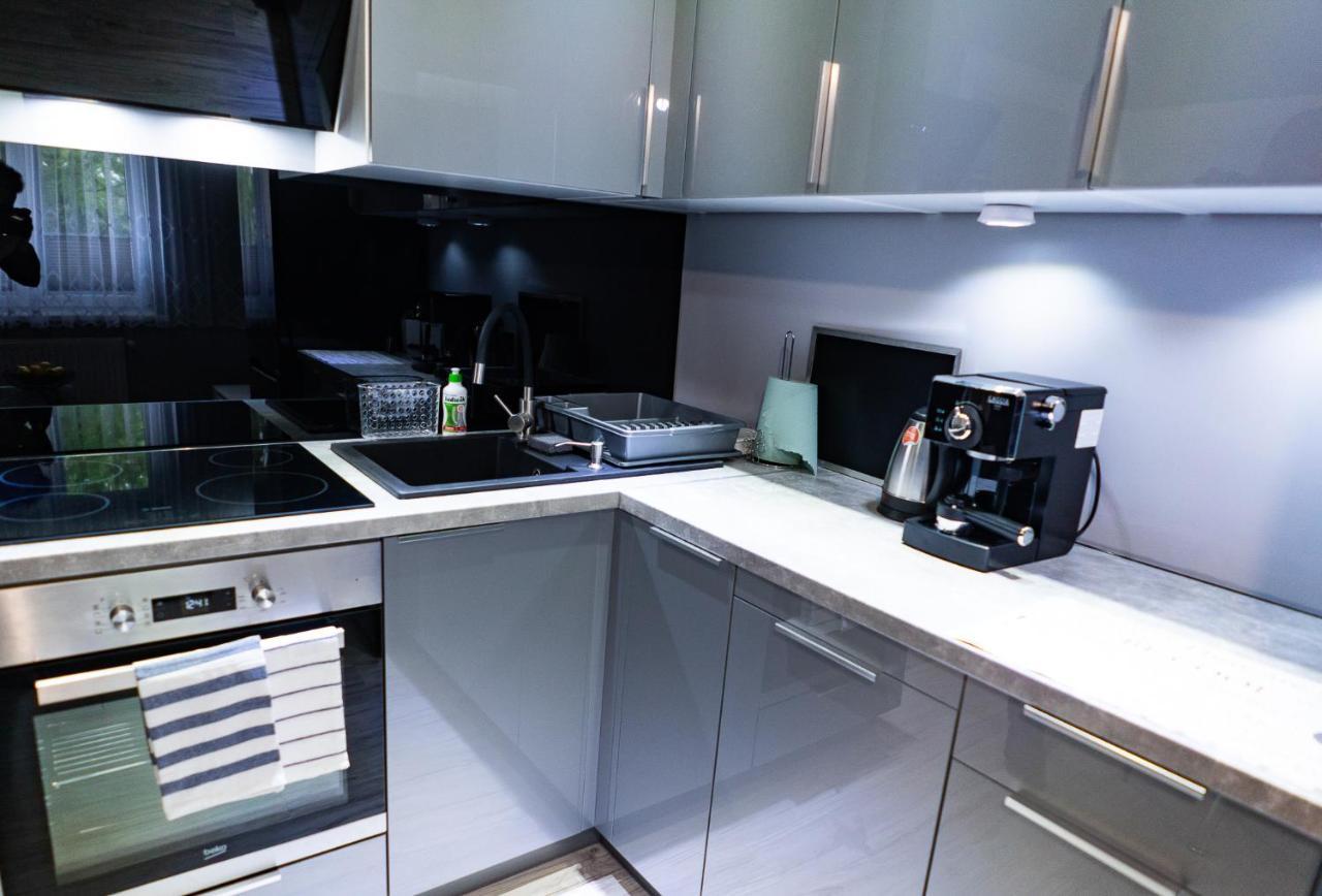 Apartament Przy Bystrzanskiej Appartement Bielsko-Biała Buitenkant foto