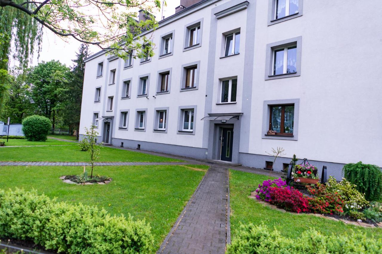 Apartament Przy Bystrzanskiej Appartement Bielsko-Biała Buitenkant foto